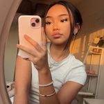 alexia - @alexia.evans - Instagram