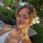 Alexia Smirnov-Marshall - @lil_sprinkle - Instagram