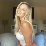 Alexis Babbes - @alexisbabbes - Instagram
