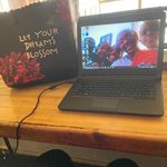 Alexis Barton - @alexisb.presents - Instagram