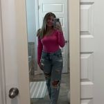 alexis - @alexis.bartonnn - Instagram