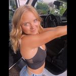 Alexis - @alexis_bauman314 - Instagram