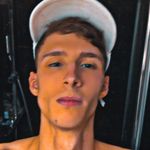 Alexis Perrin - @alexis69700 - Instagram