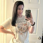 Alexis Wiggins - @iridescentdoulacare - Instagram