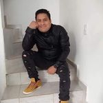 Alfred Escobar - @alfred.escobar.3388 - Instagram