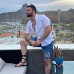Dr. Alfredo Contreras - @alfredolopezc - Instagram