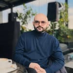 Ali Ataei - @alifromtheearth - Instagram