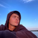 Ali - @alicarr0ll - Instagram