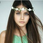 Alexis - @aliahholbrook1218 - Instagram