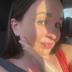 ali - @ali.knight - Instagram