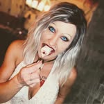 Alicia Seals - @dessertfirstyolo - Instagram