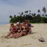 Ali Shields - @alidanrenoadventures - Instagram