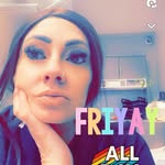Ali Simmers - @simmersali - Instagram