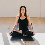 Ali Barnard Simpson - @ajoyfulashtangi - Instagram