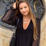 alicedaneil - @alicedaneil - Instagram