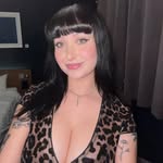 eva - @evaalicedennison - Instagram