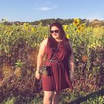Alicia Ernst - @alicia151 - Instagram
