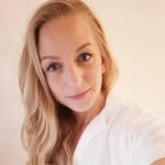 Alice Levin - @elvislewin - Instagram