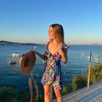 Alice McQueen - @alicemcqueen - Instagram