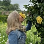 Alice Mott - Facebook