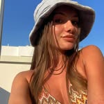 Alice Motta - @alicemottta - Instagram