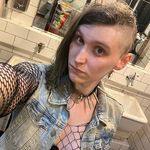Alice Quinn Rose - @aliceqrwriter - Instagram