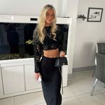 @alicereevesxx - Instagram