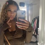 @alicia.huttonx - Instagram