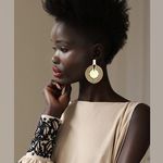 Alicia Springer - @aros_exclusivos_galeria - Instagram