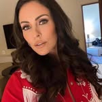 Alicia Thomson - @josephfridayalonso - Instagram