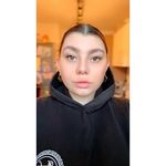 Alida Becker - @alida_bckr - Instagram