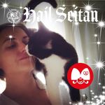 Aline Kern - @kernousse - Instagram
