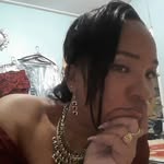 Alisa Lowe - @alimodeste21 - Instagram