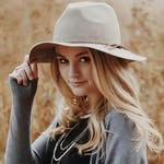 ALISA NØELLE - @alisanoellee - Instagram