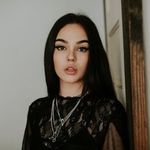 @_alisha.barker_ - Instagram