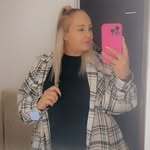Alisha Barker - @alishamb9617 - Instagram