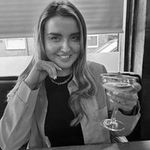 Alisha Griffiths - @alishagriffiths - Instagram