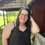 Alisha Meyer - @chey_myr99 - Instagram