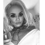Alisha - @alishamooney22 - Instagram