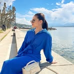 Alison Abraham - Facebook