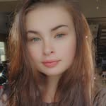 Alison Burt - @alzibub00 - Instagram