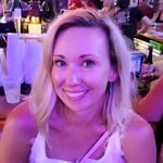 Allison Carlock - @the.crumbling.cookie - Instagram
