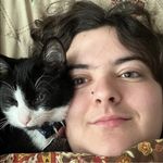 Alison Elizabeth Dye - @alison_2.42 - Instagram