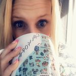 Alison Frey - @chucksncups - Instagram