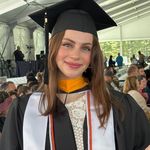 Ali - @alison_grossman - Instagram