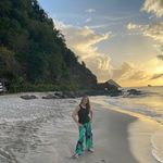 Alison Meehan - @towsongrad - Instagram