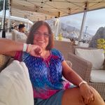 Alison Pickering - @alipik29 - Instagram