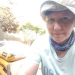 Alison Souter - @weluvbeez - Instagram