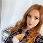 Alison Wayne - @jk8447642 - Instagram