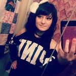 alison west - @iloveyoubentleyanchris - Instagram